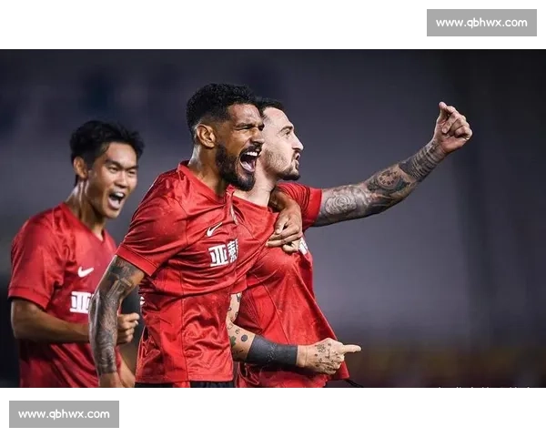 高温下的钢铁防线！亚泰客场逼平三镇 保级路上抢下关键一分